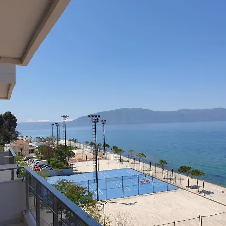 Asta Free Private Parking * Vlorë